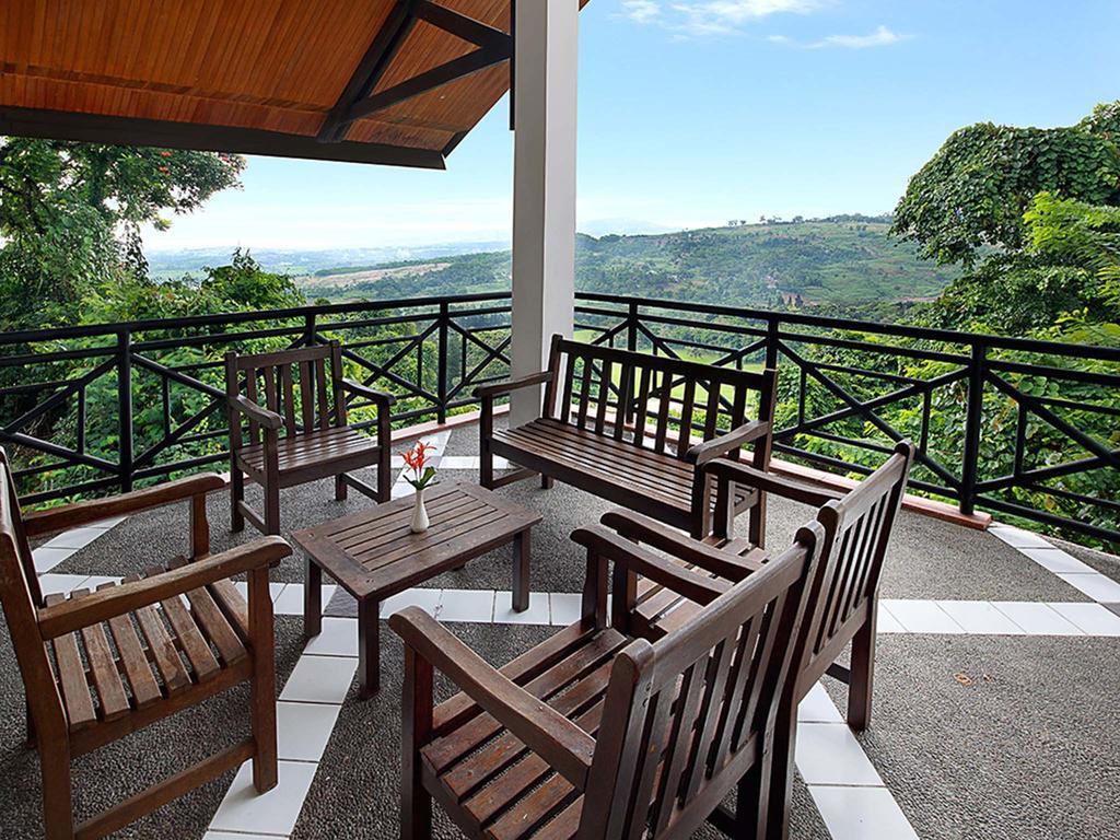 Gunung Geulis Cottages Managed By Royal Tulip Bogor Eksteriør bilde