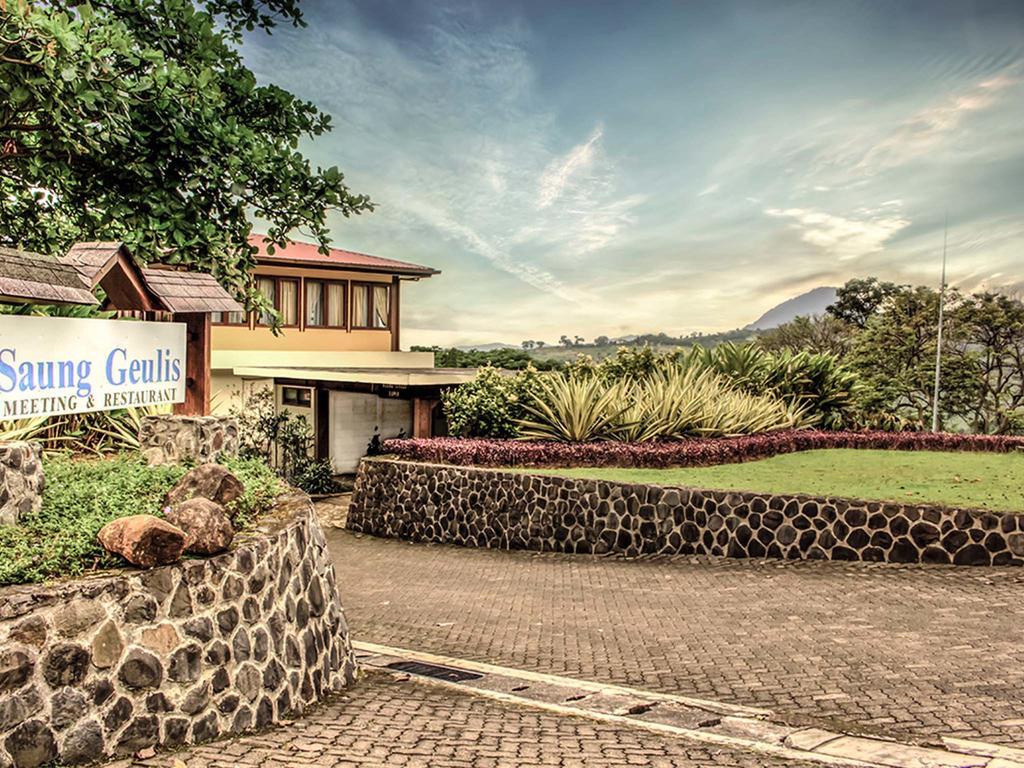 Gunung Geulis Cottages Managed By Royal Tulip Bogor Eksteriør bilde
