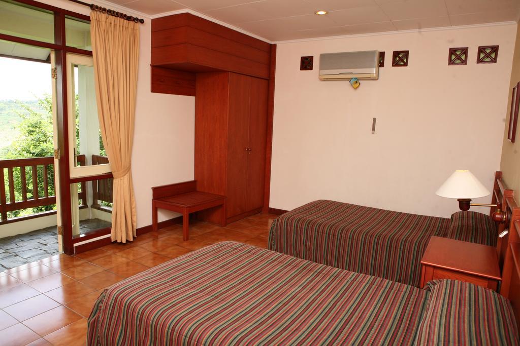 Gunung Geulis Cottages Managed By Royal Tulip Bogor Eksteriør bilde